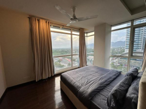 Skyscraper Penthouse in Elysium Downtown